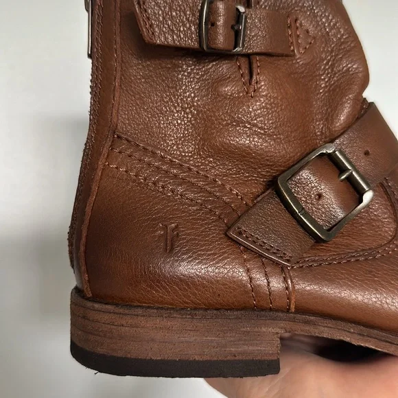 FRYE Tyler Engineer Boots Ankle Bootie Cognac Leather size 7 - Picture 3 of 5